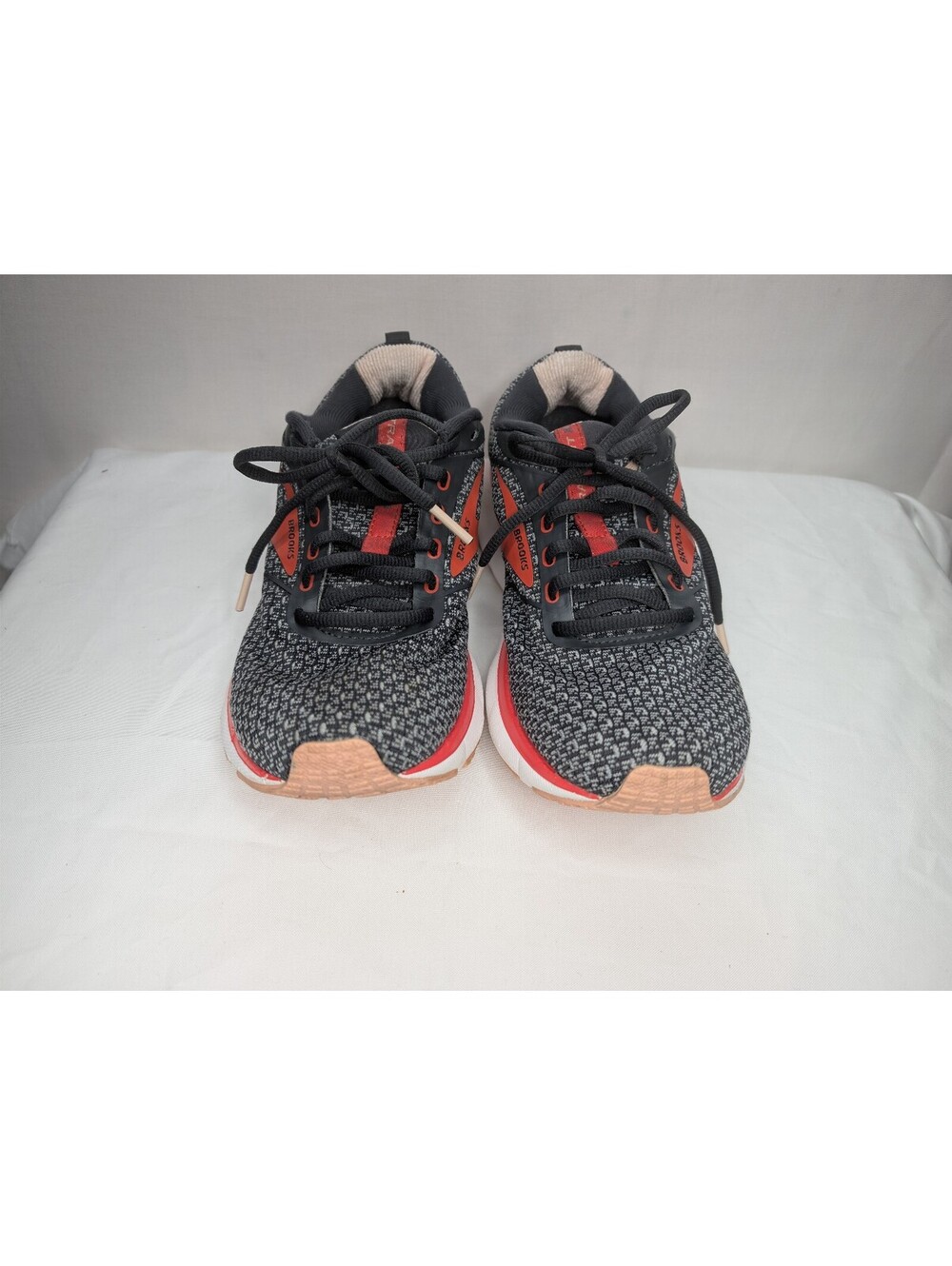 Brooks womens running shoes sneakers ebony oyster coral performance size 7.5